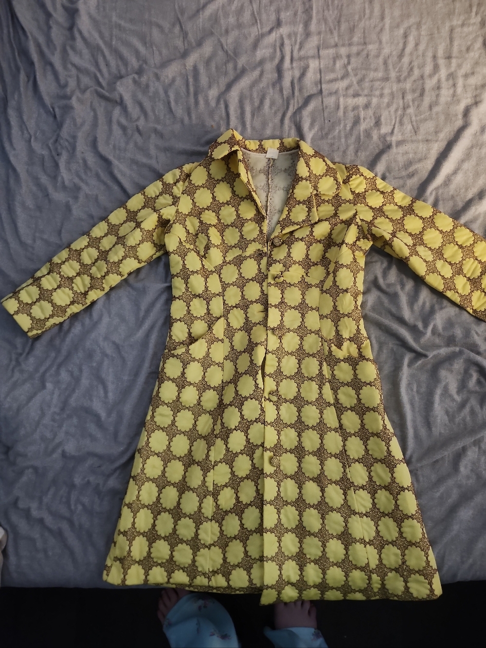 Yellow Floral Vintage 1950's Robe Coat Made In Italy Size,small Button Down